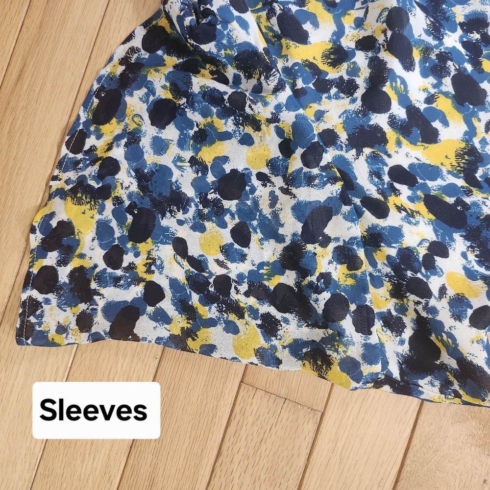 H&M Size M Flowy Abstract Print Summer Women's Top With Back  Blue Bow - Picture 8 of 10
